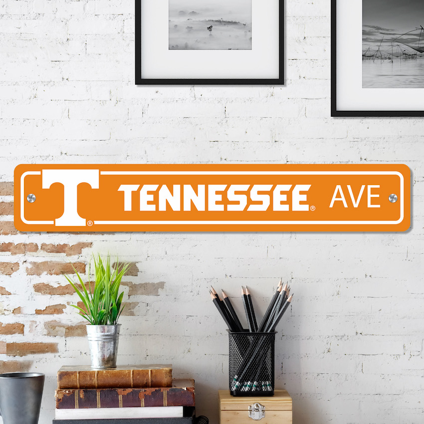 Tennessee Volunteers Street Sign