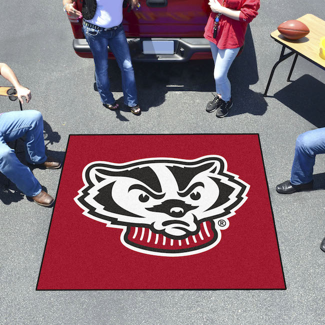 Wisconsin Badgers TAILGATER 60 x 72 Rug